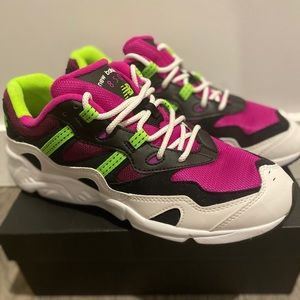 New balance berry lime kawhi Leonard